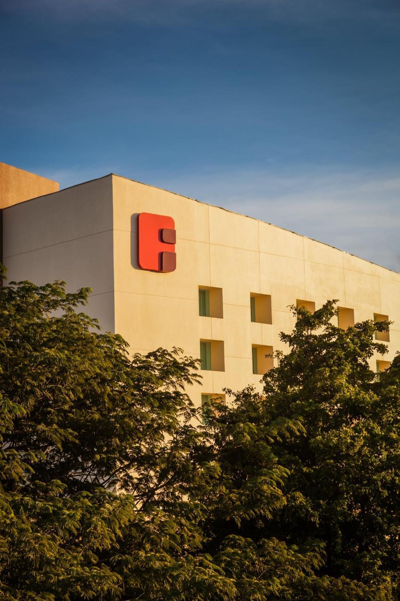 Fiesta Inn Culiacan Bagian luar foto