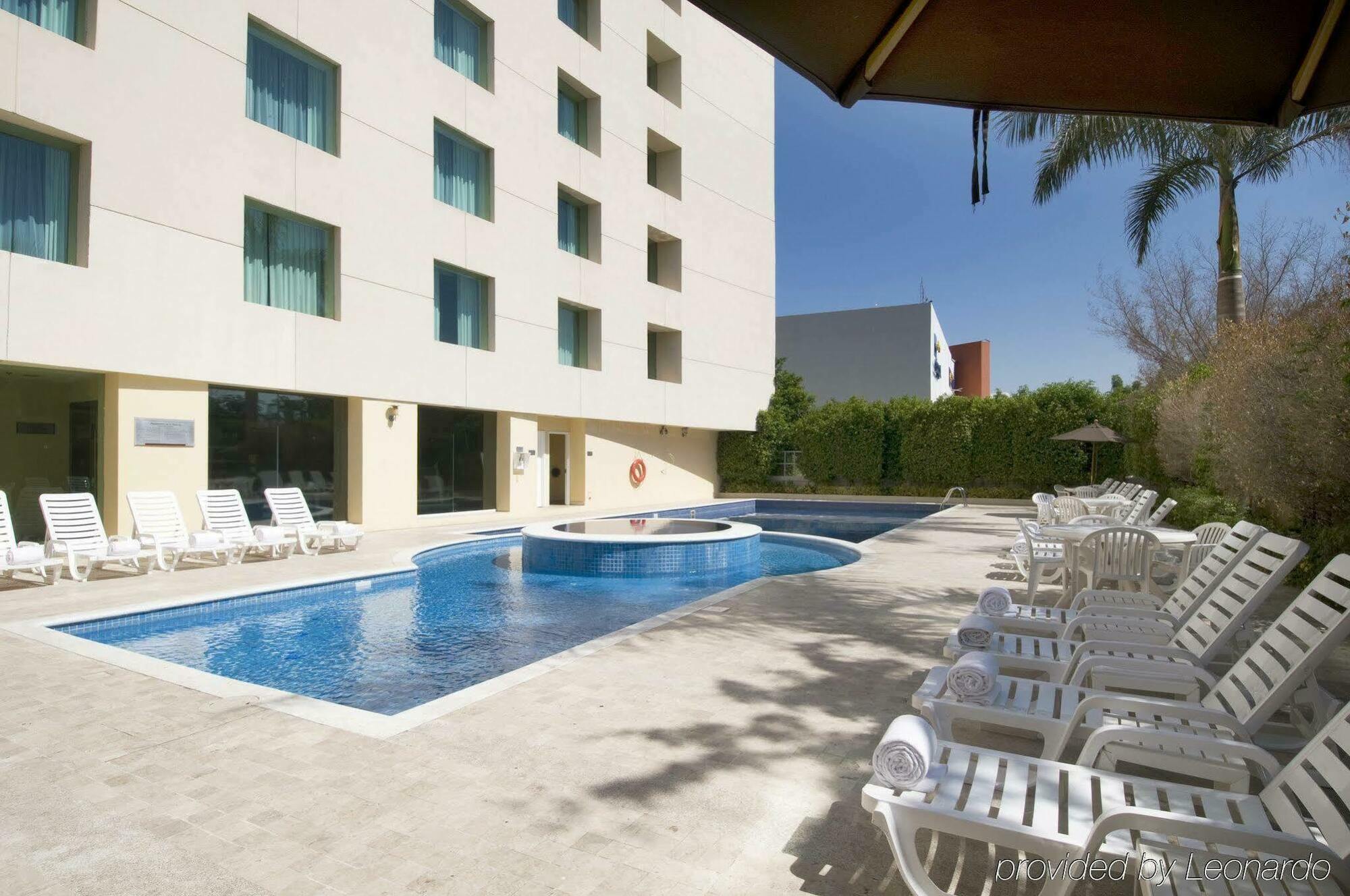 Fiesta Inn Culiacan Bagian luar foto